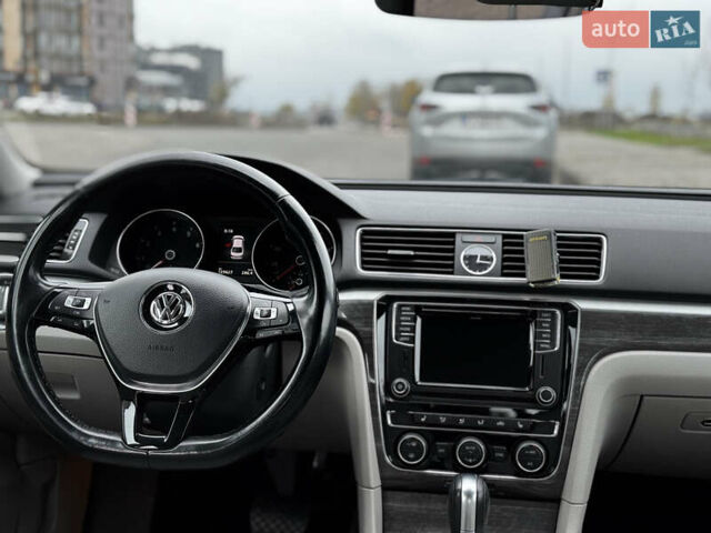 Серый Фольксваген Пассат, объемом двигателя 1.8 л и пробегом 129 тыс. км за 14000 $, фото 7 на Automoto.ua