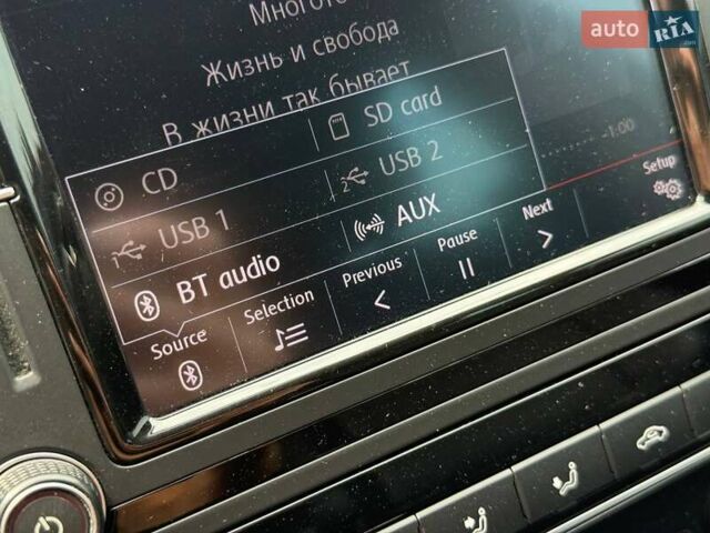 Серый Фольксваген Пассат, объемом двигателя 1.78 л и пробегом 177 тыс. км за 12400 $, фото 27 на Automoto.ua