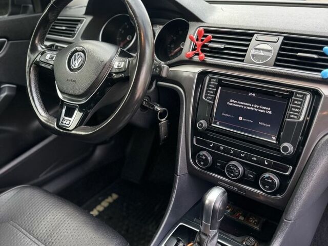 Сірий Фольксваген Пассат, об'ємом двигуна 1.8 л та пробігом 185 тис. км за 14600 $, фото 9 на Automoto.ua