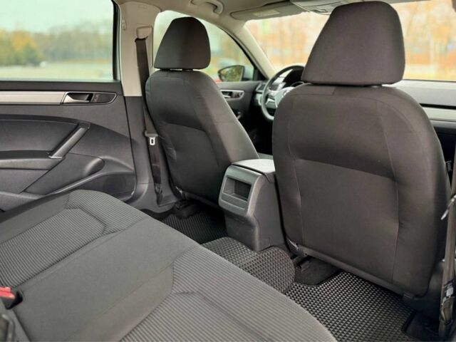 Серый Фольксваген Пассат, объемом двигателя 1.8 л и пробегом 172 тыс. км за 10299 $, фото 12 на Automoto.ua