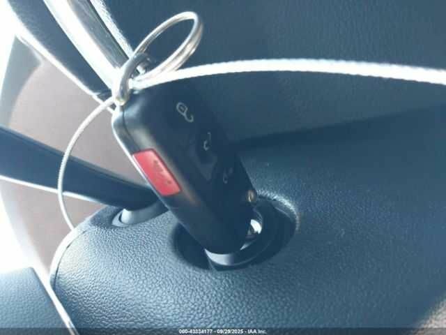 Сірий Фольксваген Пассат, об'ємом двигуна 0 л та пробігом 82 тис. км за 2000 $, фото 10 на Automoto.ua