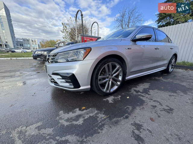 Фольксваген Пассат 2016 в Киеве на Automoto.ua Серый Фольксваген Пассат, объемом двигателя 1.8 л и пробегом 153 тыс. км за 15200 $, фото 9 на Automoto.ua