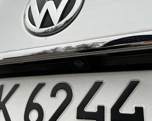 Серый Фольксваген Пассат, объемом двигателя 1.8 л и пробегом 190 тыс. км за 16000 $, фото 13 на Automoto.ua