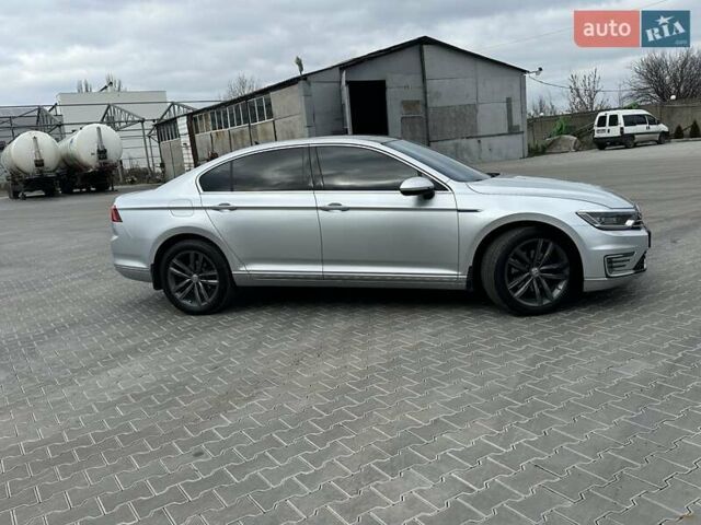 Сірий Фольксваген Пассат, об'ємом двигуна 1.4 л та пробігом 215 тис. км за 17300 $, фото 11 на Automoto.ua