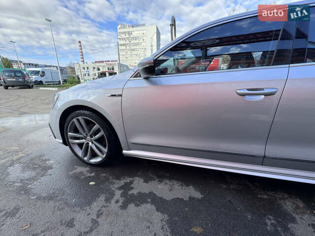Фольксваген Пассат 2016 в Киеве на Automoto.ua Серый Фольксваген Пассат, объемом двигателя 1.8 л и пробегом 153 тыс. км за 15200 $, фото 10 на Automoto.ua