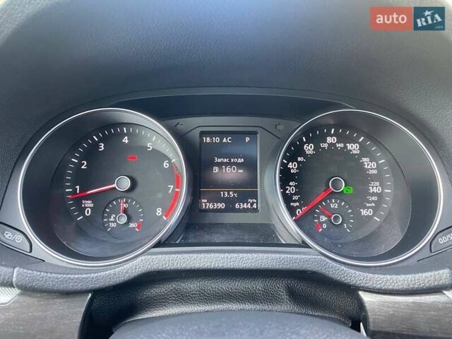 Сірий Фольксваген Пассат, об'ємом двигуна 1.8 л та пробігом 185 тис. км за 14500 $, фото 15 на Automoto.ua