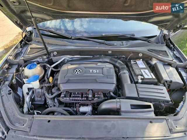 Серый Фольксваген Пассат, объемом двигателя 1.8 л и пробегом 149 тыс. км за 11400 $, фото 5 на Automoto.ua