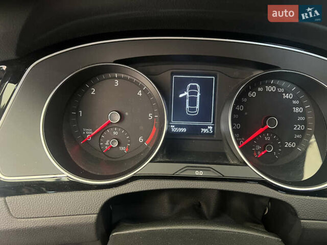 Серый Фольксваген Пассат, объемом двигателя 1.97 л и пробегом 106 тыс. км за 20500 $, фото 10 на Automoto.ua