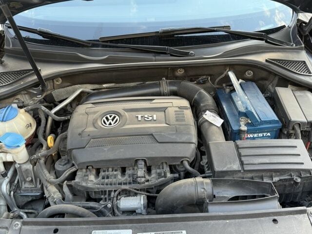 Серый Фольксваген Пассат, объемом двигателя 1.8 л и пробегом 140 тыс. км за 13100 $, фото 14 на Automoto.ua