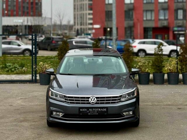 Сірий Фольксваген Пассат, об'ємом двигуна 1.8 л та пробігом 43 тис. км за 14800 $, фото 5 на Automoto.ua