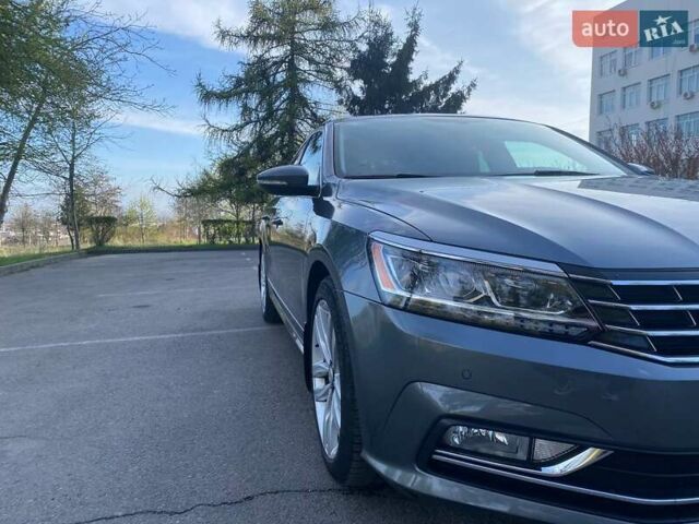 Сірий Фольксваген Пассат, об'ємом двигуна 1.8 л та пробігом 185 тис. км за 14500 $, фото 4 на Automoto.ua