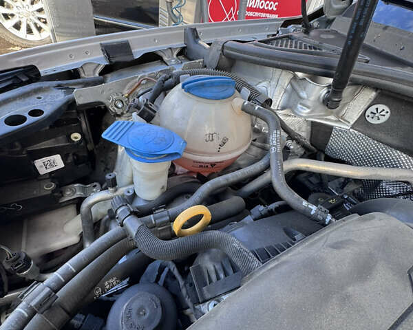 Фольксваген Пассат 2016 в Киеве на Automoto.ua Серый Фольксваген Пассат, объемом двигателя 1.8 л и пробегом 153 тыс. км за 15200 $, фото 69 на Automoto.ua