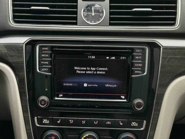 Серый Фольксваген Пассат, объемом двигателя 2 л и пробегом 150 тыс. км за 14700 $, фото 19 на Automoto.ua