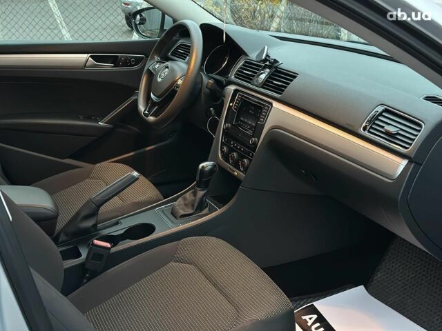 Серый Фольксваген Пассат, объемом двигателя 1.8 л и пробегом 109 тыс. км за 13490 $, фото 23 на Automoto.ua