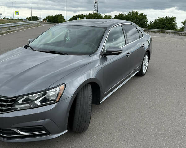 Серый Фольксваген Пассат, объемом двигателя 1.8 л и пробегом 112 тыс. км за 14300 $, фото 8 на Automoto.ua