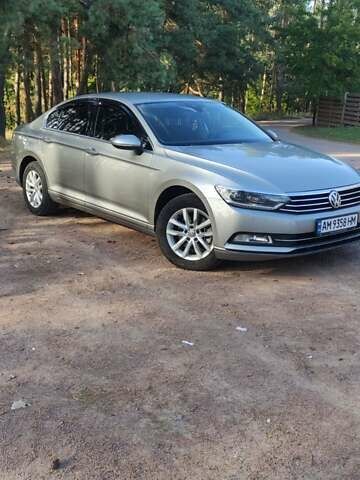 Серый Фольксваген Пассат, объемом двигателя 1.97 л и пробегом 223 тыс. км за 14700 $, фото 9 на Automoto.ua