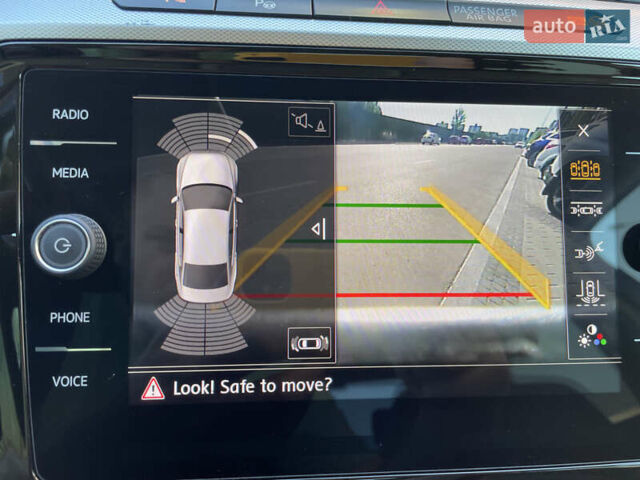 Серый Фольксваген Пассат, объемом двигателя 1.6 л и пробегом 297 тыс. км за 15000 $, фото 73 на Automoto.ua