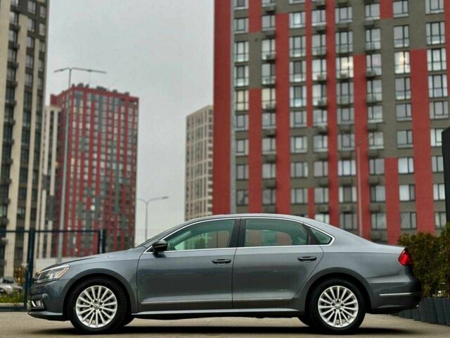 Сірий Фольксваген Пассат, об'ємом двигуна 1.8 л та пробігом 43 тис. км за 14800 $, фото 7 на Automoto.ua