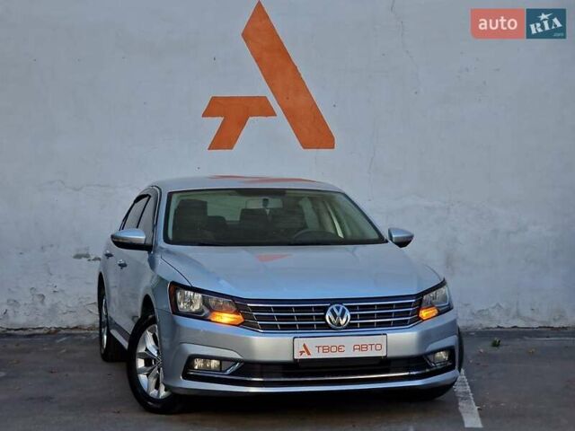 Серый Фольксваген Пассат, объемом двигателя 1.8 л и пробегом 169 тыс. км за 11490 $, фото 12 на Automoto.ua