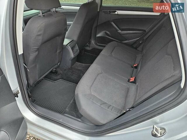 Серый Фольксваген Пассат, объемом двигателя 1.8 л и пробегом 217 тыс. км за 11700 $, фото 11 на Automoto.ua