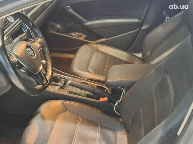 Серый Фольксваген Пассат, объемом двигателя 1.8 л и пробегом 180 тыс. км за 11590 $, фото 10 на Automoto.ua