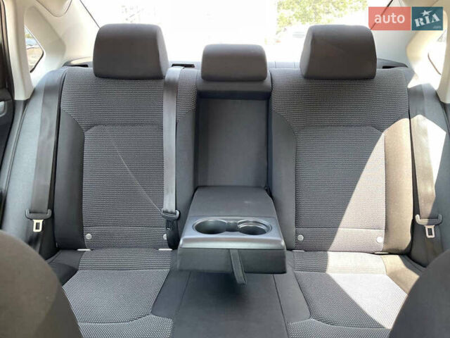 Серый Фольксваген Пассат, объемом двигателя 1.8 л и пробегом 111 тыс. км за 12999 $, фото 24 на Automoto.ua