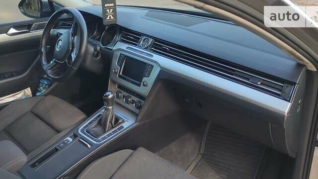 Серый Фольксваген Пассат, объемом двигателя 1.97 л и пробегом 223 тыс. км за 14700 $, фото 35 на Automoto.ua