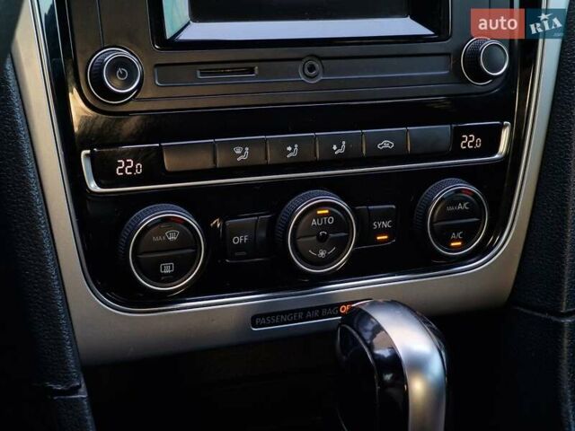 Серый Фольксваген Пассат, объемом двигателя 1.8 л и пробегом 169 тыс. км за 11490 $, фото 54 на Automoto.ua