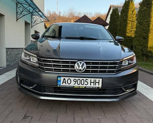 Серый Фольксваген Пассат, объемом двигателя 1.8 л и пробегом 194 тыс. км за 10700 $, фото 1 на Automoto.ua