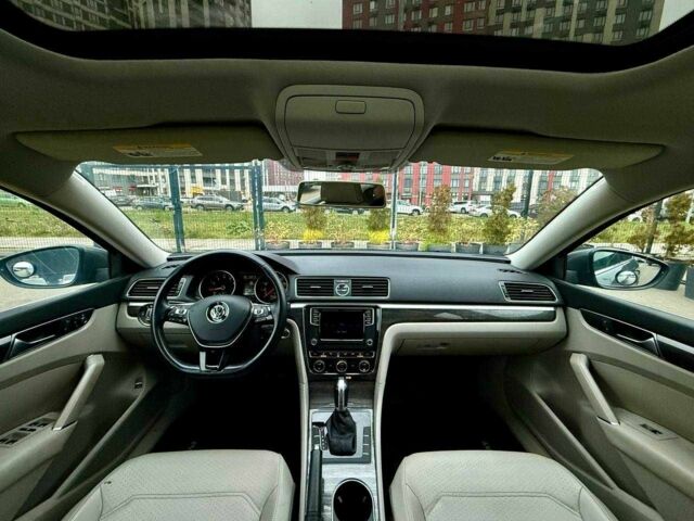 Сірий Фольксваген Пассат, об'ємом двигуна 1.8 л та пробігом 43 тис. км за 14800 $, фото 15 на Automoto.ua