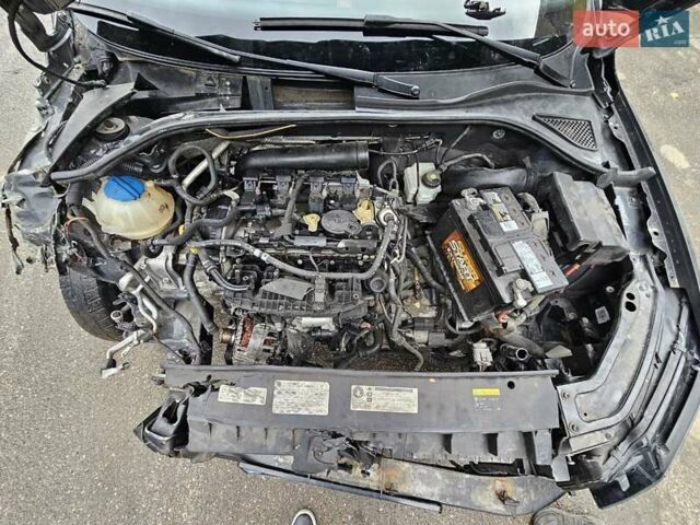 Сірий Фольксваген Пассат, об'ємом двигуна 1.8 л та пробігом 170 тис. км за 4000 $, фото 15 на Automoto.ua