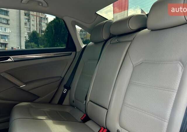 Сірий Фольксваген Пассат, об'ємом двигуна 1.8 л та пробігом 201 тис. км за 12500 $, фото 31 на Automoto.ua