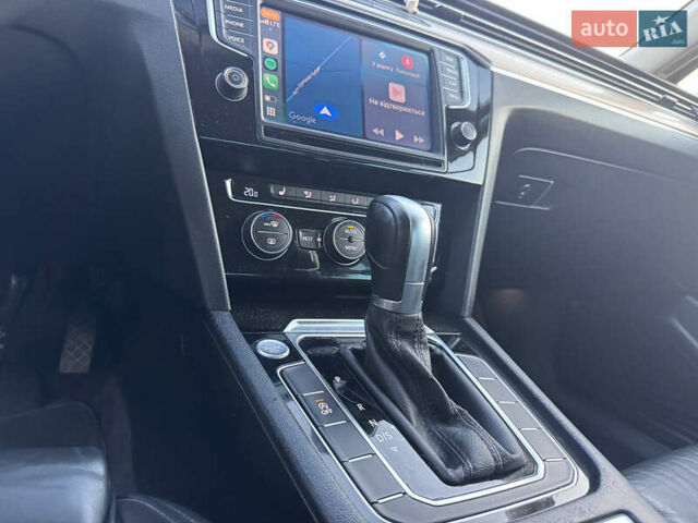 Серый Фольксваген Пассат, объемом двигателя 2 л и пробегом 244 тыс. км за 17200 $, фото 43 на Automoto.ua