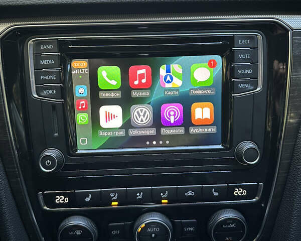 Серый Фольксваген Пассат, объемом двигателя 1.8 л и пробегом 165 тыс. км за 14200 $, фото 44 на Automoto.ua