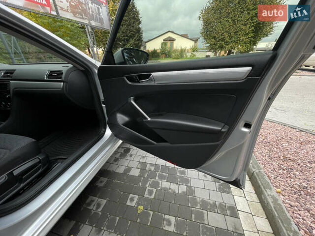 Серый Фольксваген Пассат, объемом двигателя 1.8 л и пробегом 290 тыс. км за 8999 $, фото 31 на Automoto.ua