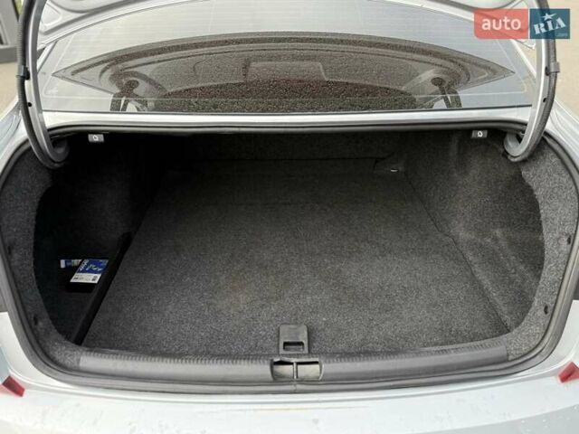 Сірий Фольксваген Пассат, об'ємом двигуна 1.8 л та пробігом 113 тис. км за 12200 $, фото 24 на Automoto.ua