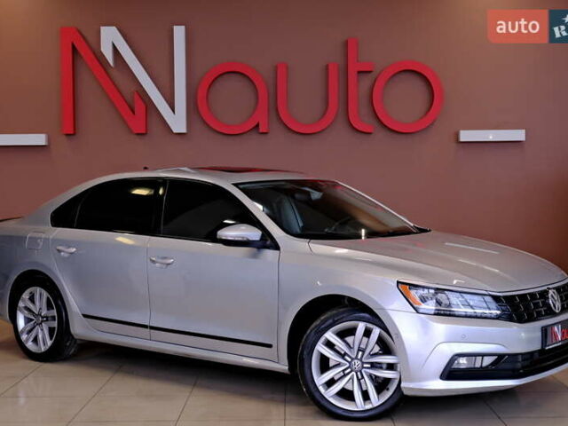 Серый Фольксваген Пассат, объемом двигателя 1.8 л и пробегом 180 тыс. км за 14800 $, фото 4 на Automoto.ua