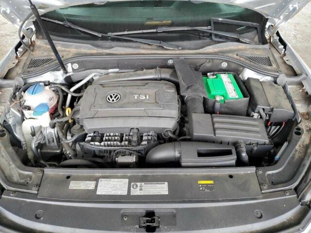 Сірий Фольксваген Пассат, об'ємом двигуна 1.8 л та пробігом 42 тис. км за 1900 $, фото 10 на Automoto.ua