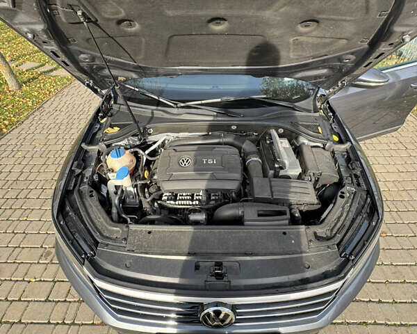 Сірий Фольксваген Пассат, об'ємом двигуна 1.8 л та пробігом 110 тис. км за 15000 $, фото 6 на Automoto.ua