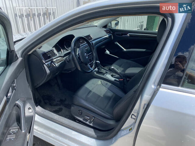 Серый Фольксваген Пассат, объемом двигателя 1.8 л и пробегом 116 тыс. км за 14600 $, фото 6 на Automoto.ua