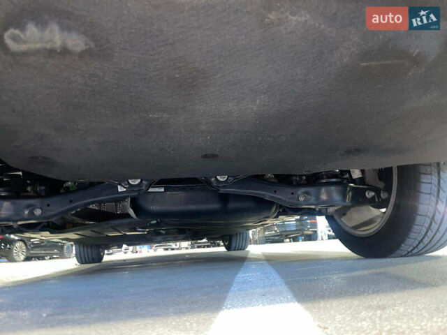 Серый Фольксваген Пассат, объемом двигателя 1.97 л и пробегом 103 тыс. км за 25700 $, фото 31 на Automoto.ua