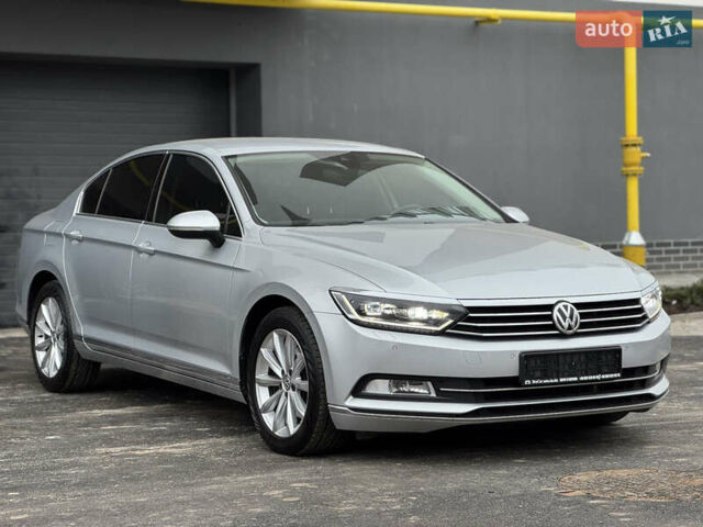 Серый Фольксваген Пассат, объемом двигателя 1.97 л и пробегом 225 тыс. км за 18750 $, фото 9 на Automoto.ua