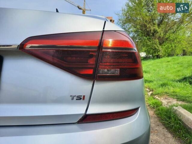 Сірий Фольксваген Пассат, об'ємом двигуна 1.8 л та пробігом 178 тис. км за 15000 $, фото 5 на Automoto.ua