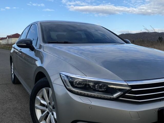 Сірий Фольксваген Пассат, об'ємом двигуна 2 л та пробігом 320 тис. км за 15000 $, фото 2 на Automoto.ua