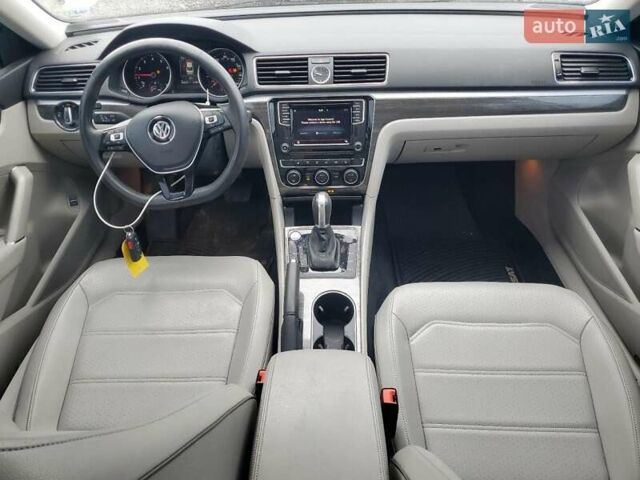 Сірий Фольксваген Пассат, об'ємом двигуна 1.8 л та пробігом 71 тис. км за 1500 $, фото 7 на Automoto.ua