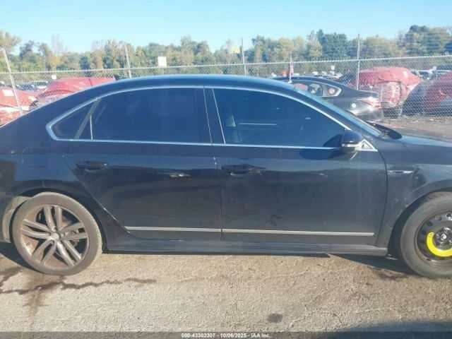 Сірий Фольксваген Пассат, об'ємом двигуна 1.8 л та пробігом 88 тис. км за 1500 $, фото 13 на Automoto.ua