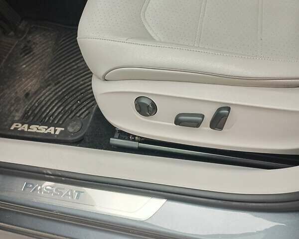 Серый Фольксваген Пассат, объемом двигателя 2 л и пробегом 115 тыс. км за 16800 $, фото 17 на Automoto.ua