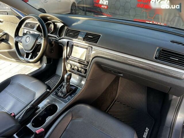 Серый Фольксваген Пассат, объемом двигателя 2 л и пробегом 180 тыс. км за 11999 $, фото 18 на Automoto.ua