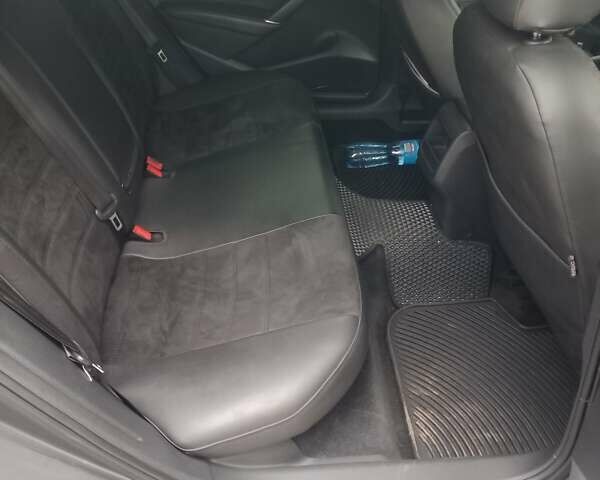 Сірий Фольксваген Пассат, об'ємом двигуна 1.8 л та пробігом 132 тис. км за 12777 $, фото 6 на Automoto.ua