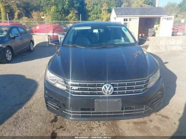 Сірий Фольксваген Пассат, об'ємом двигуна 1.8 л та пробігом 88 тис. км за 1500 $, фото 12 на Automoto.ua